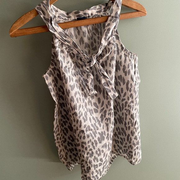 Gap Kids Sleeveless Grey Animal Print Blouse - Picture 1 of 5